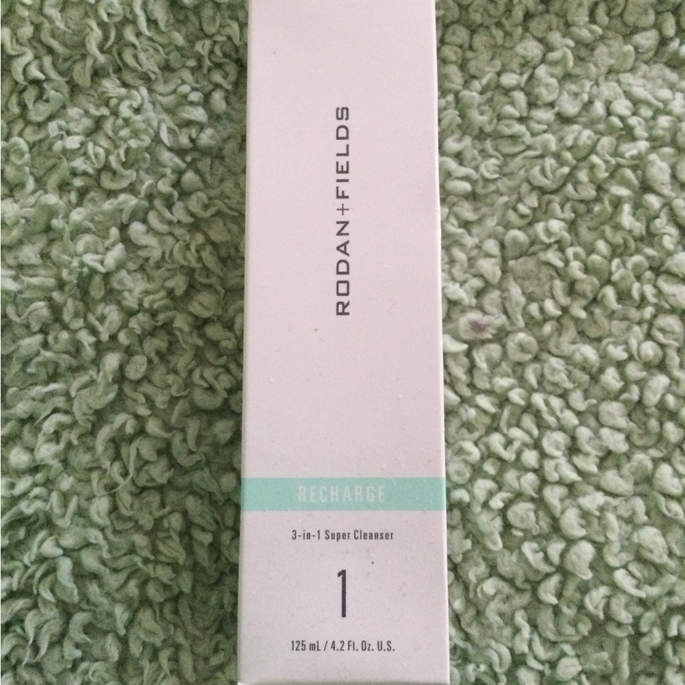 COPY - Rodan& Fields Recharge 3-in-1 cleanser